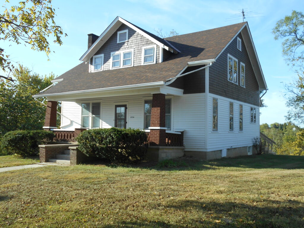 Clayton Auction (11) Realty, Auction, Appraisal Perry Poe Realty